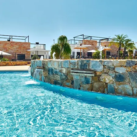 Aqua Oasis Apartment *